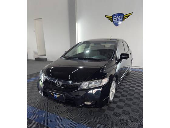 HONDA CIVIC 1.8 LXS 16V FLEX 4P AUTOMÁTICO